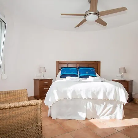 Abahana Villas Garduix カルプ