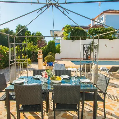 Abahana Villas Garduix カルプ